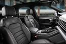 فولكس واجن طوارق Touareg R-Line | 3,134 P.M | 0% Downpayment | ONE OWNER!
