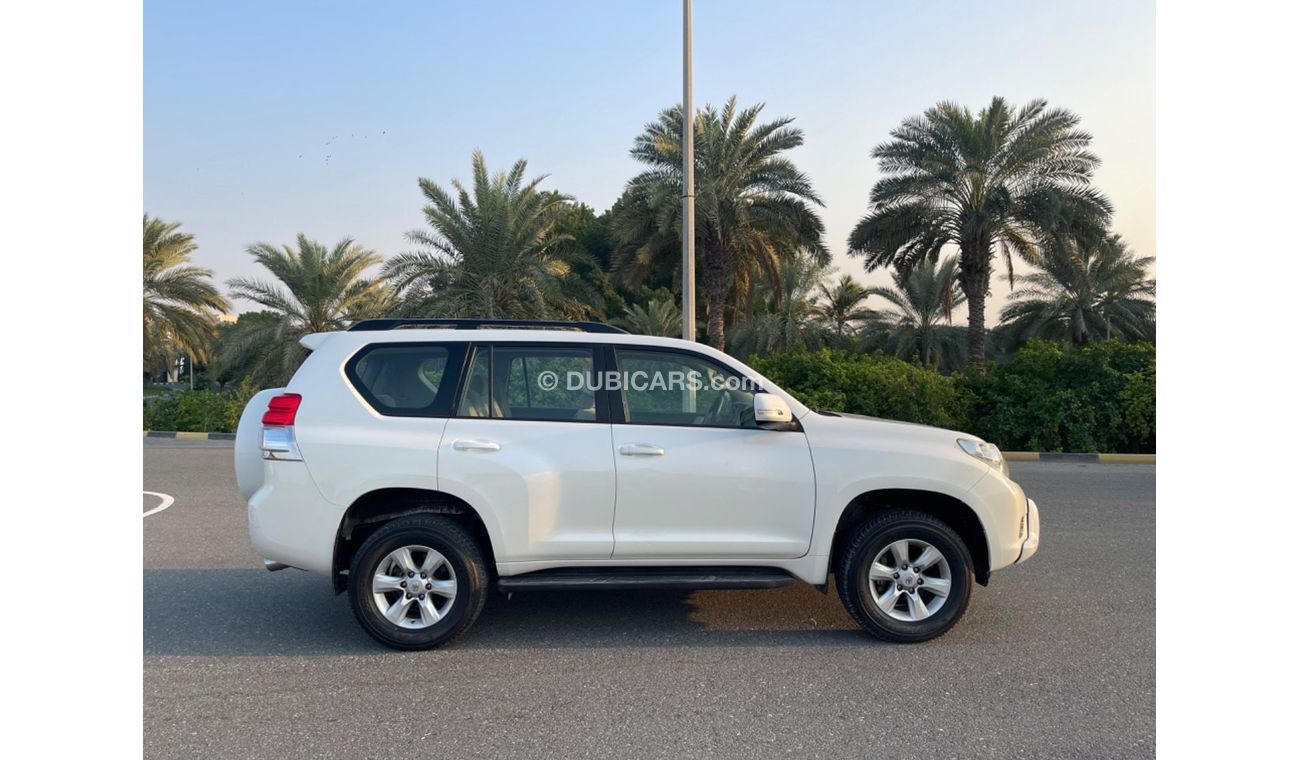 Toyota Prado TOYOTA PRADO Model 2011 GCC  option Excellent Condition