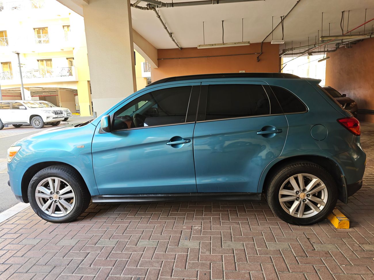 Mitsubishi ASX Low 2.0L AWD