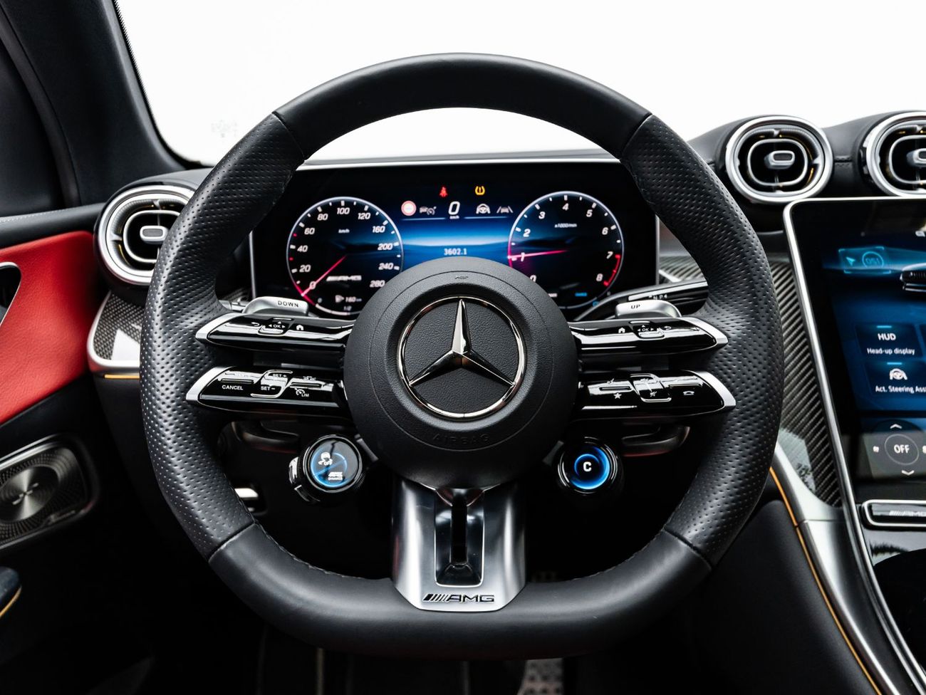 Mercedes-Benz GLC 43 2025 Mercedes GLC 43 AMG 4Matic SUV, Mercedes Warranty + Service Contract, Low KMs, GCC