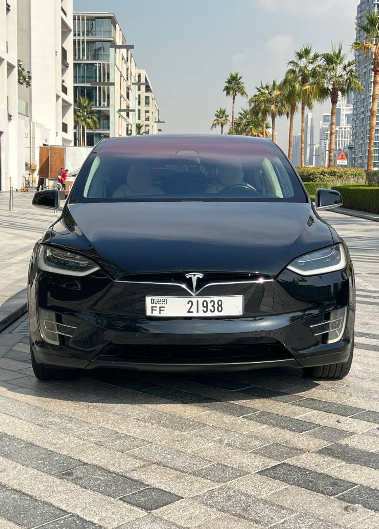 تسلا موديل اكس Long Range (AWD)