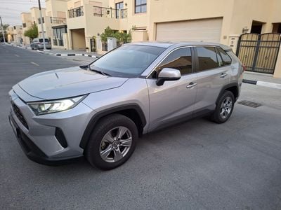 Toyota RAV4 EX
