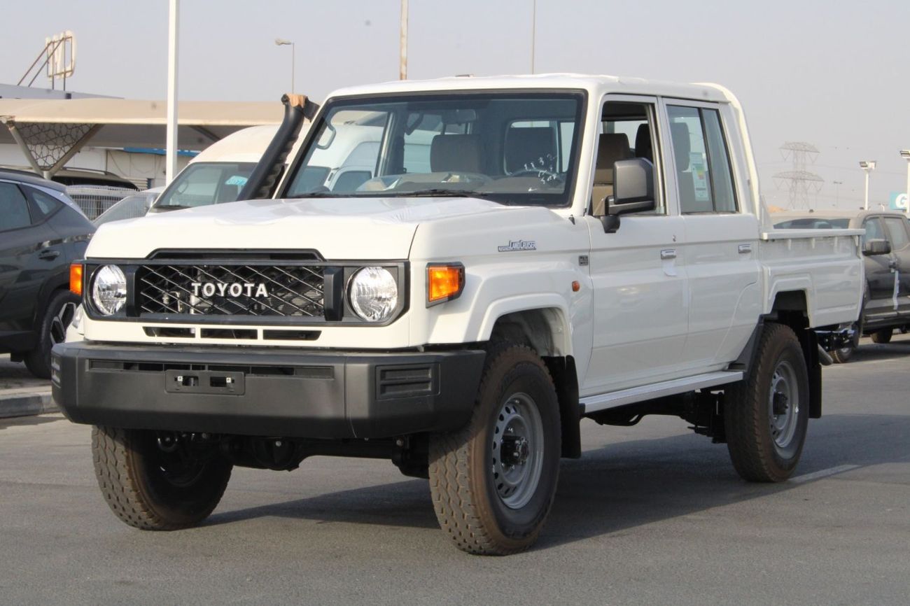 Toyota Land Cruiser Pick Up TOYOTA LANDCRUISER 79 2.8L DIESEL DOUBLE CAB STD E MANUAL