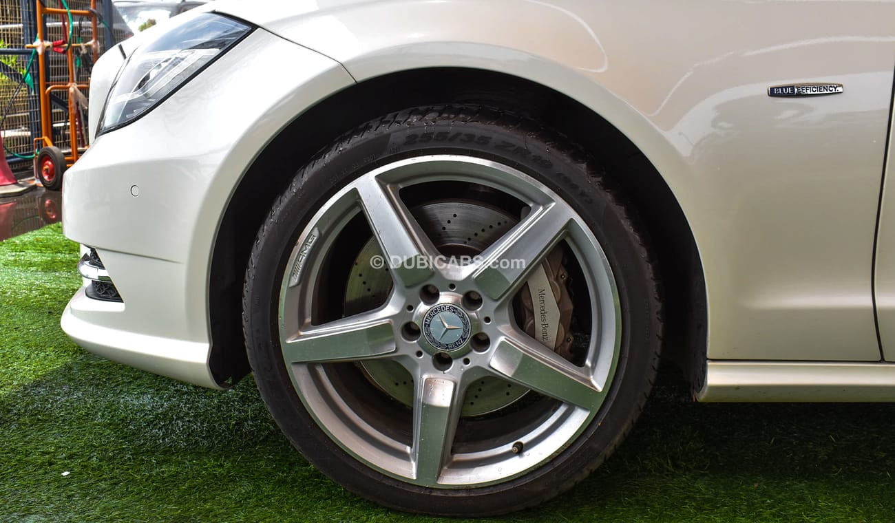Mercedes-Benz CLS 550 Blue Efficiency
