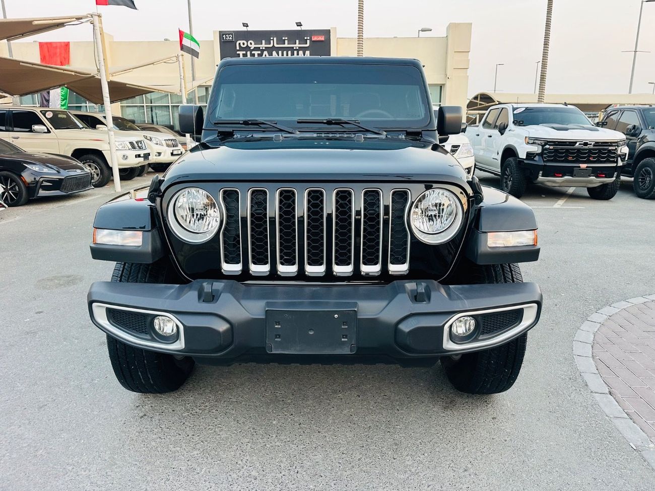 جيب جلادياتور