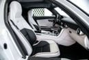Mercedes Benz SLS AMG STD