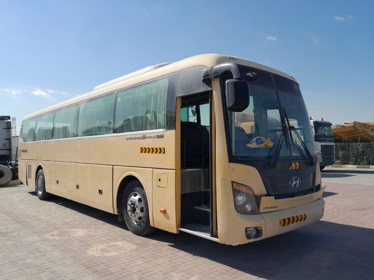 Hyundai Universe Disel / Gcc