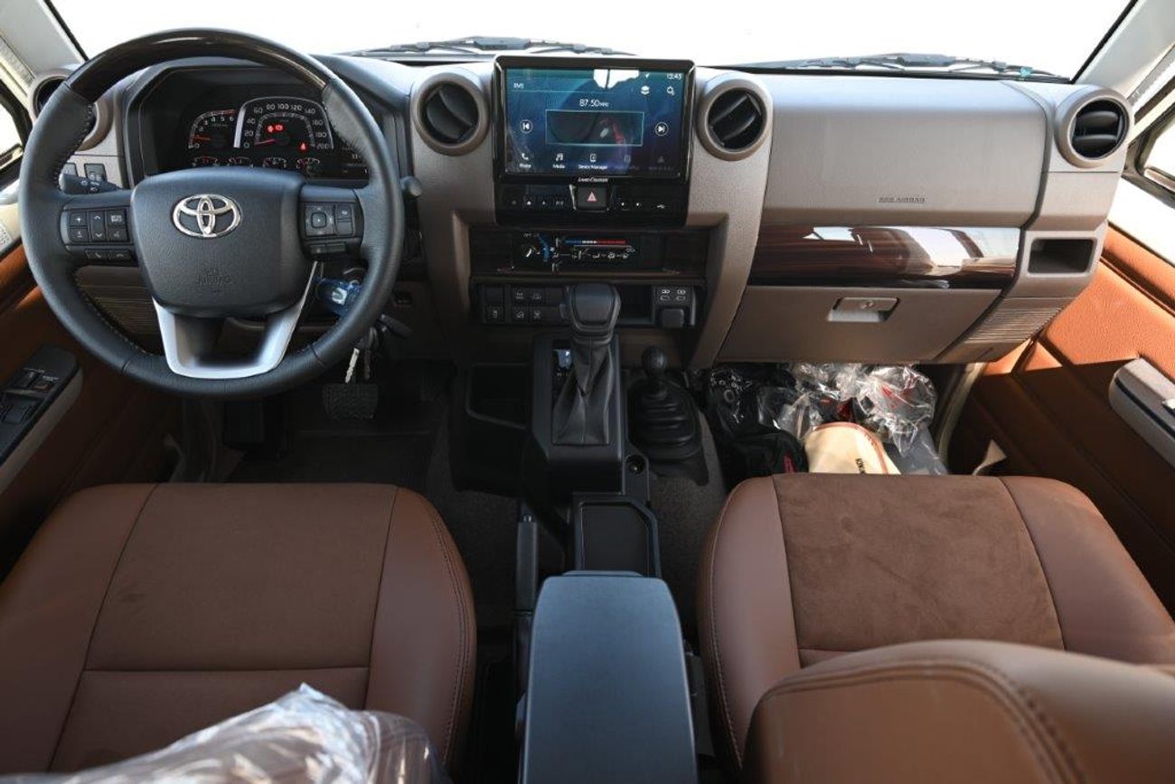 تويوتا لاند كروزر 70 2024 Model Toyota Land Cruiser Hard Top Super Deluxe 2.8L Diesel 5 Seater Automatic -Euro 5