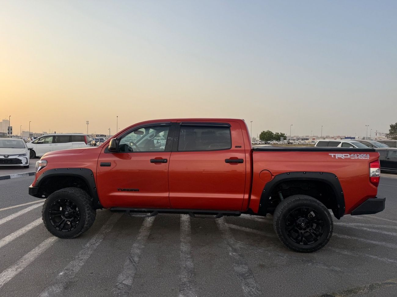 Toyota Tundra TRD Off Road Leader Seat 4X4