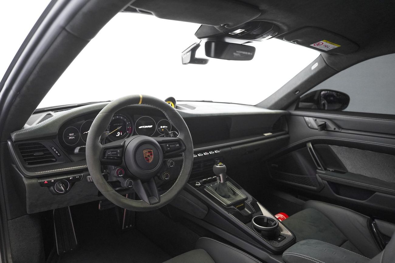 بورش 911 GT3 RS 4.0L (520 HP) Coupe