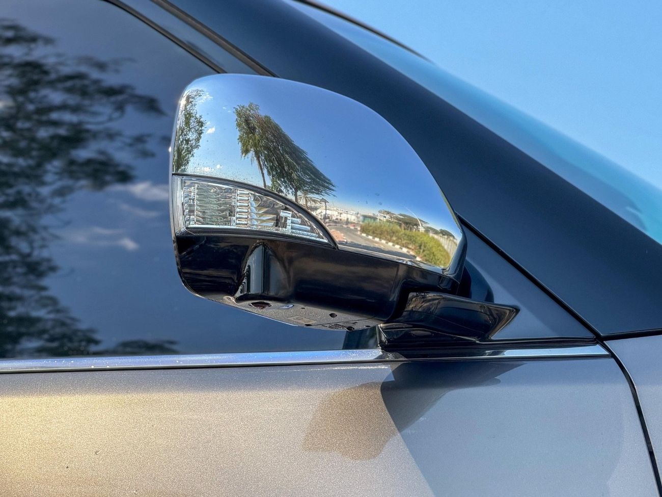 Nissan Patrol LE Platinum 5.6L