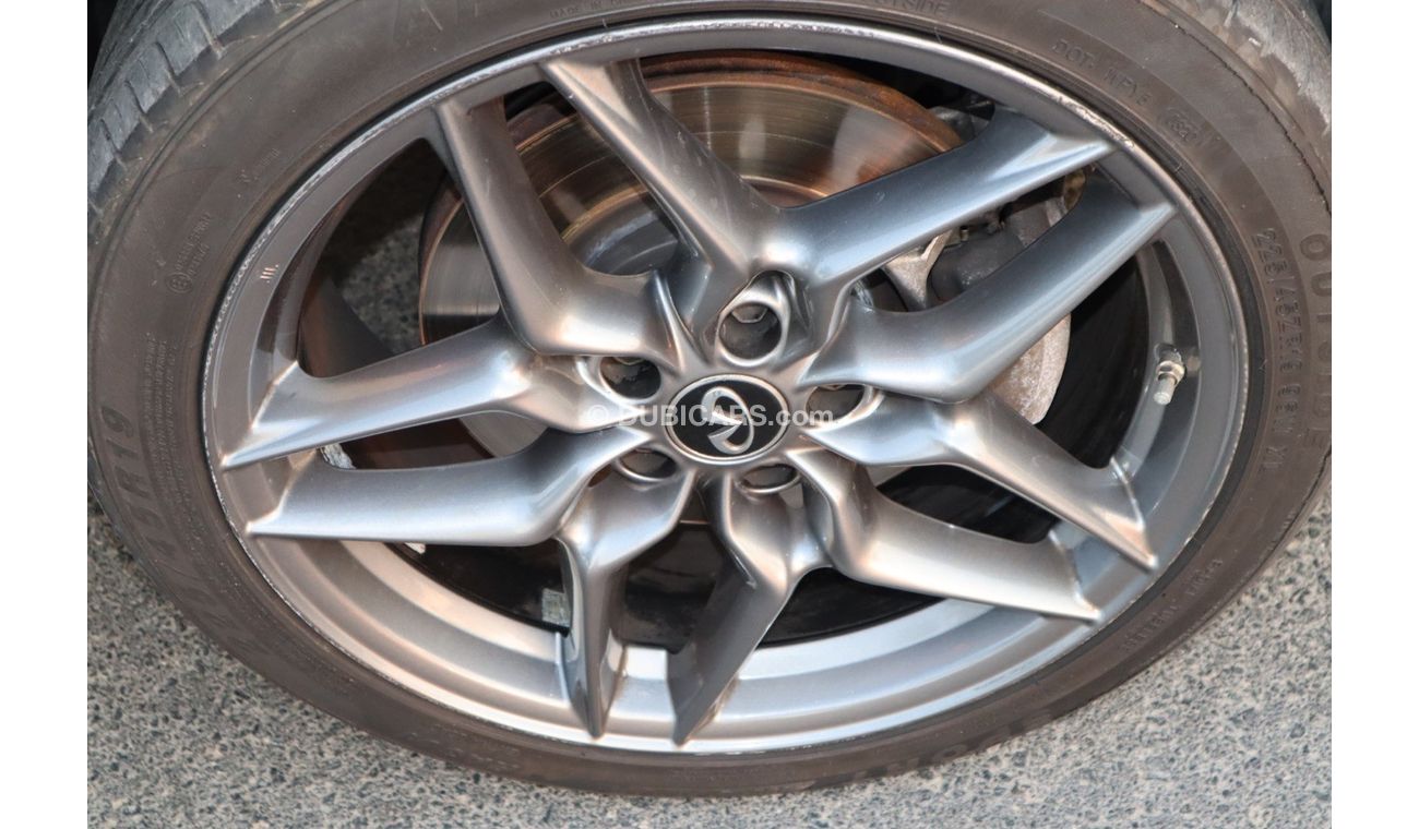 Infiniti Q30 Q30 AWD GCC 2,0 T