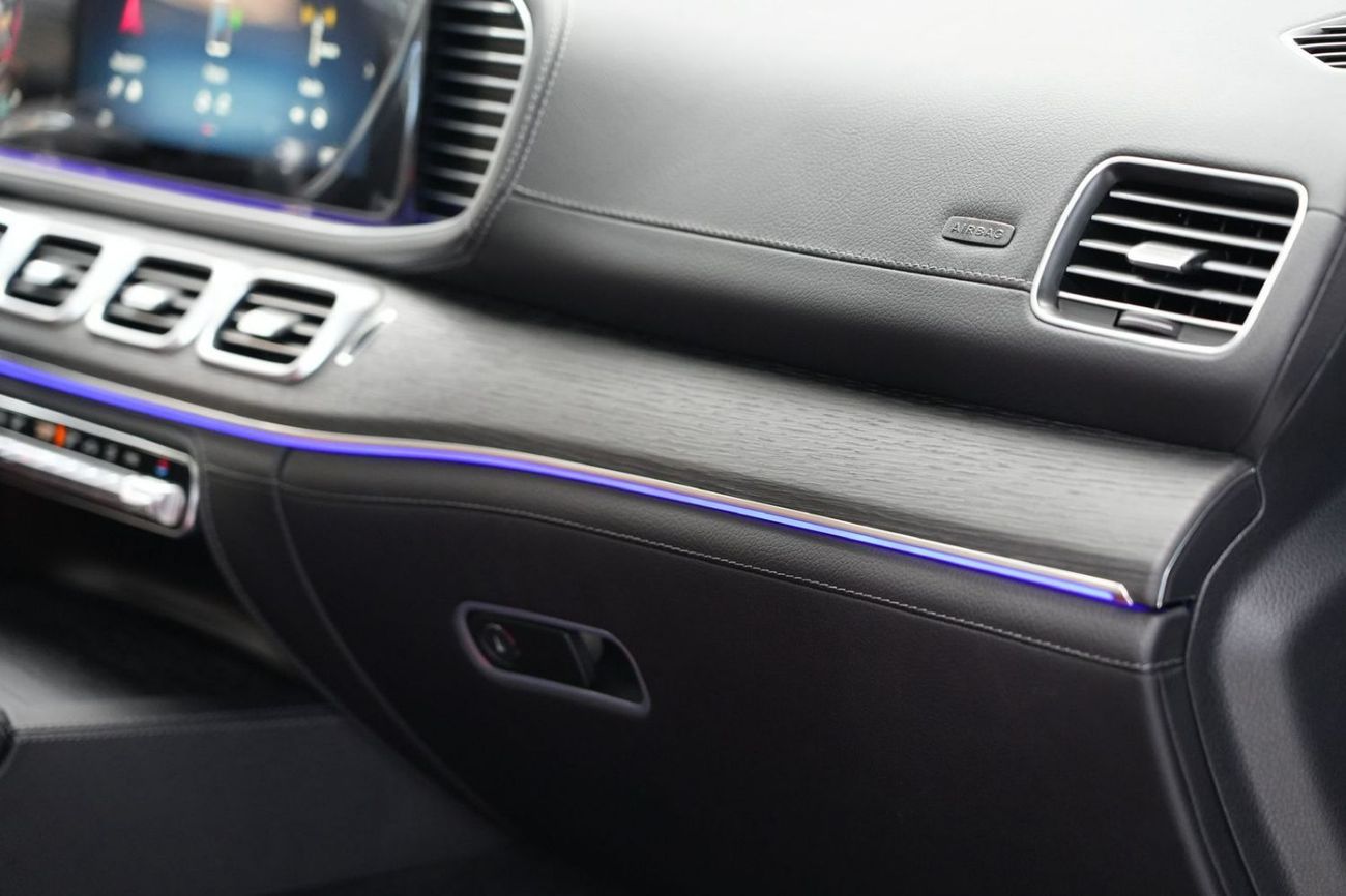 Mercedes-Benz GLE 450 AMG Mercedes-Benz GLE 450 Coupe Dark Series | 2026 GCC 0km | Agency Warranty