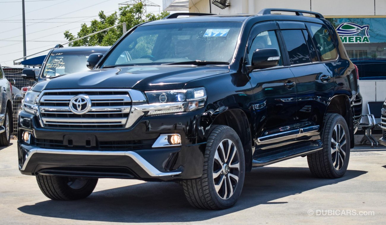 Toyota Land Cruiser With 2019 Model Facelift