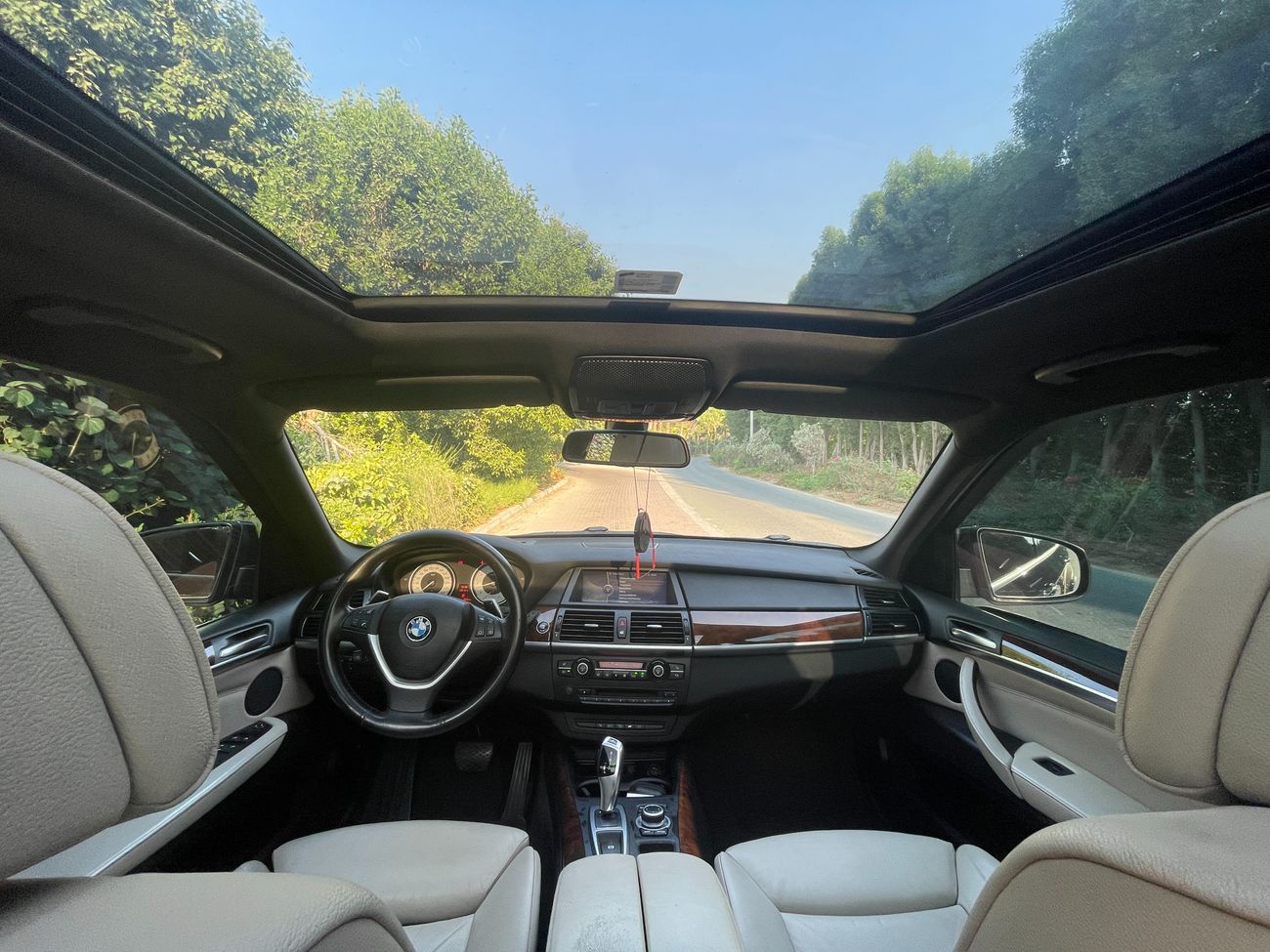 BMW X5 xDrive 50i 4.4L