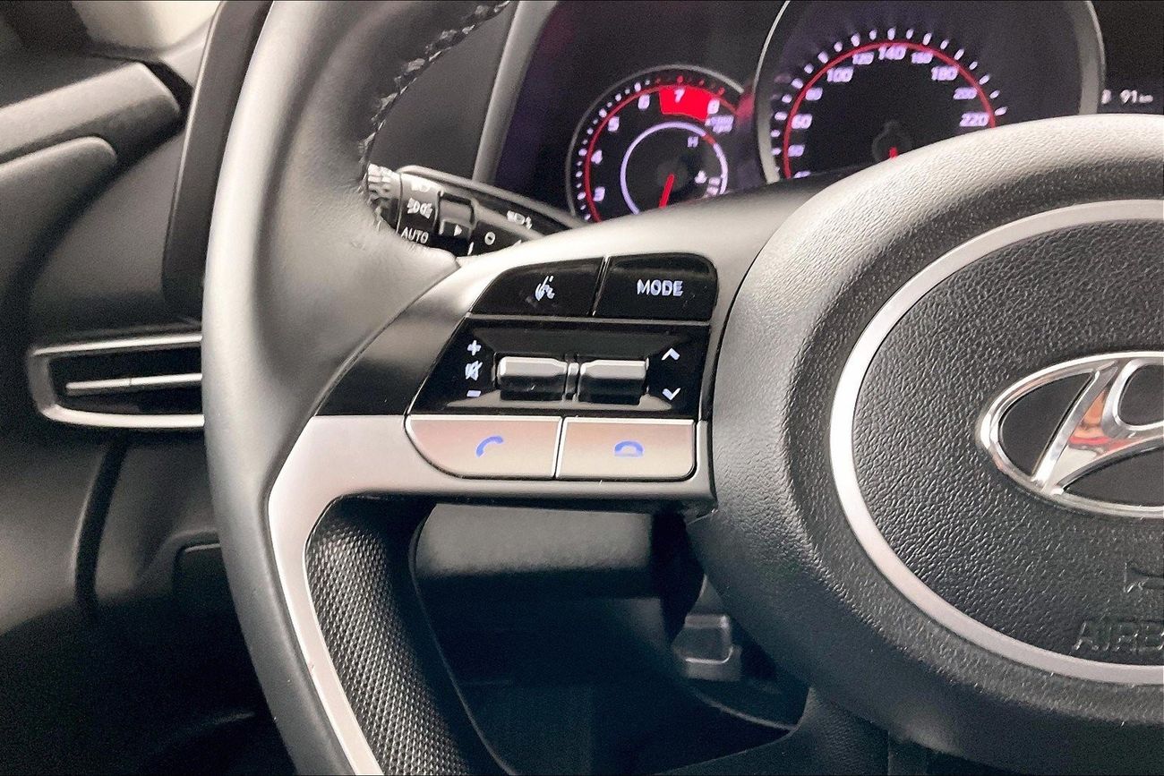 Hyundai Elantra Smart | 1 year free warranty | 0 down payment | 7 day return policy