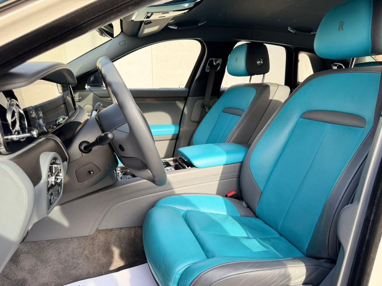 Rolls-Royce Ghost 6.75T Extended Wheelbase