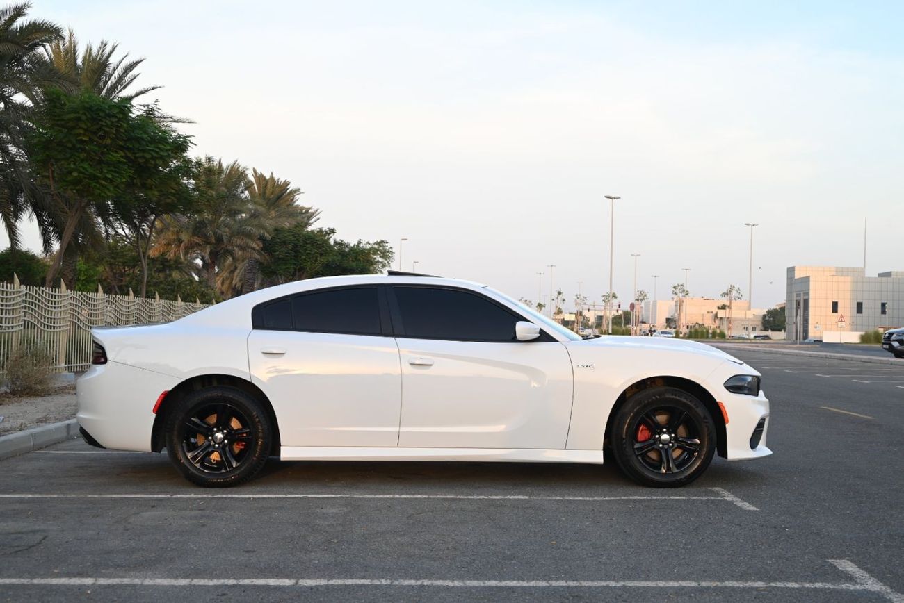 Dodge Charger 3.6L SXT Plus 0% DP - ENGINE || GEAR || CHASSIS GUARANTEE - DODGE CHARGER SXT - 2019 - 3.6TC V6 RWD 