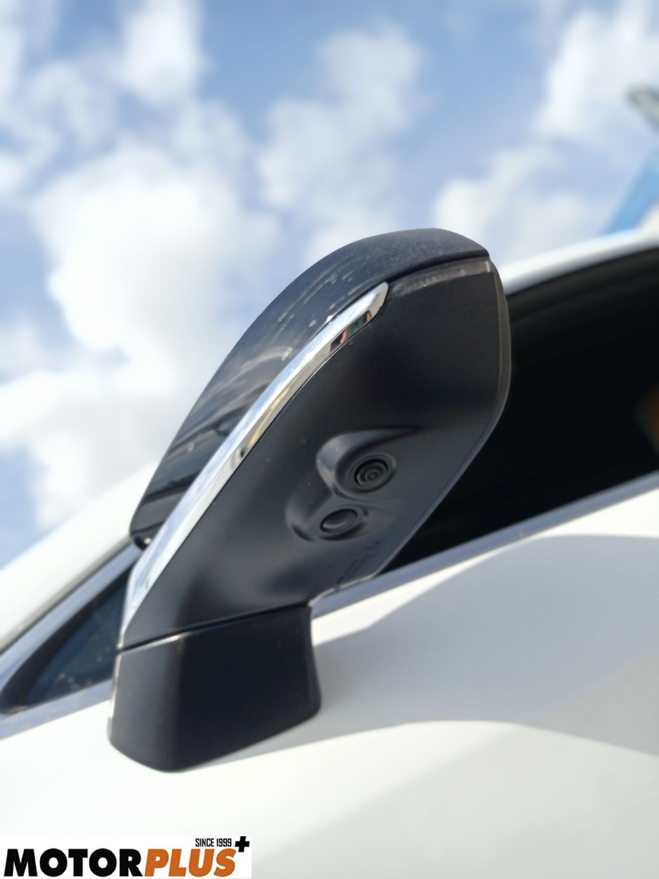 Lexus RX350h 2025 HYBRID F SPORT+ Экран на русском