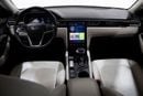 JAC J7 JAC J7 White with Black Top