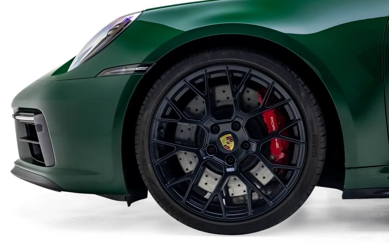 بورش 911 Targa 4GTS 3.0L (450 HP)