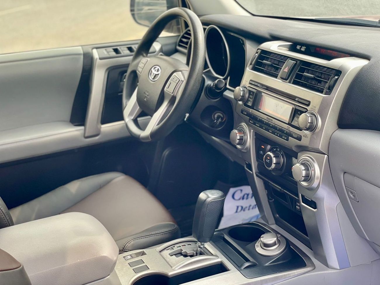 Toyota 4Runner 2013 Toyota 4Runner SR5 Premium Limited Edition Full Option - 4.0L V6 - AWD 4x4 - Sunroof 7 Seater