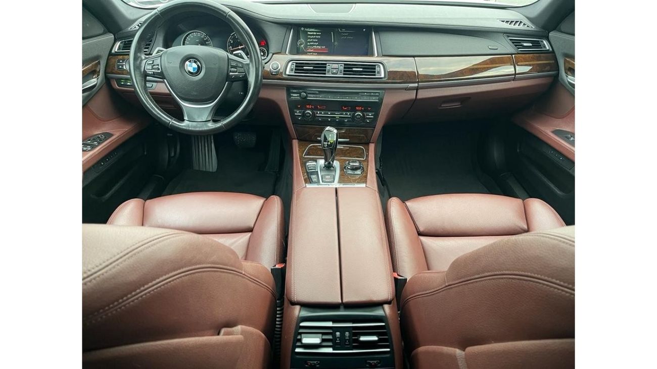 BMW 750Li Exclusive BMW 750 Li_TWIN POWER TERBO_Gcc_2013_Excellent_Condition _Full option