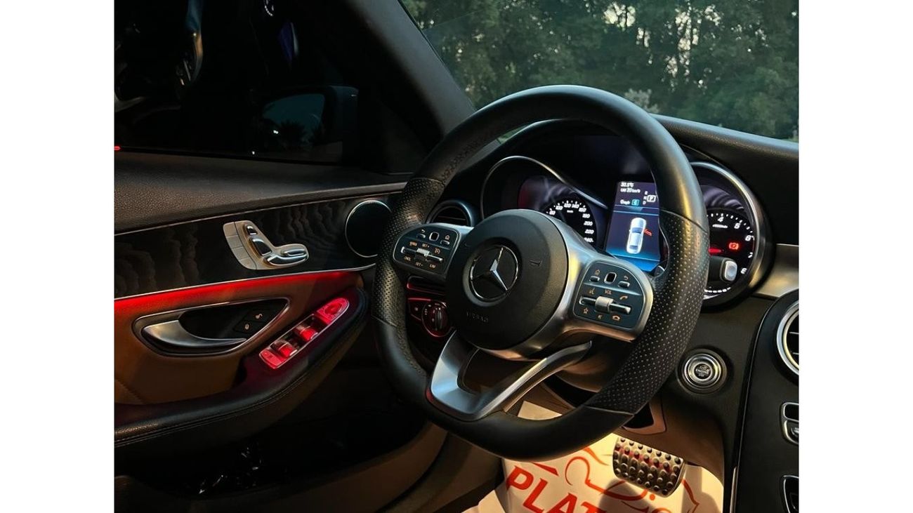 Mercedes-Benz C 200 AMG Pack Mercedes-Benz C200 AMG  Model 2019 Gcc specs