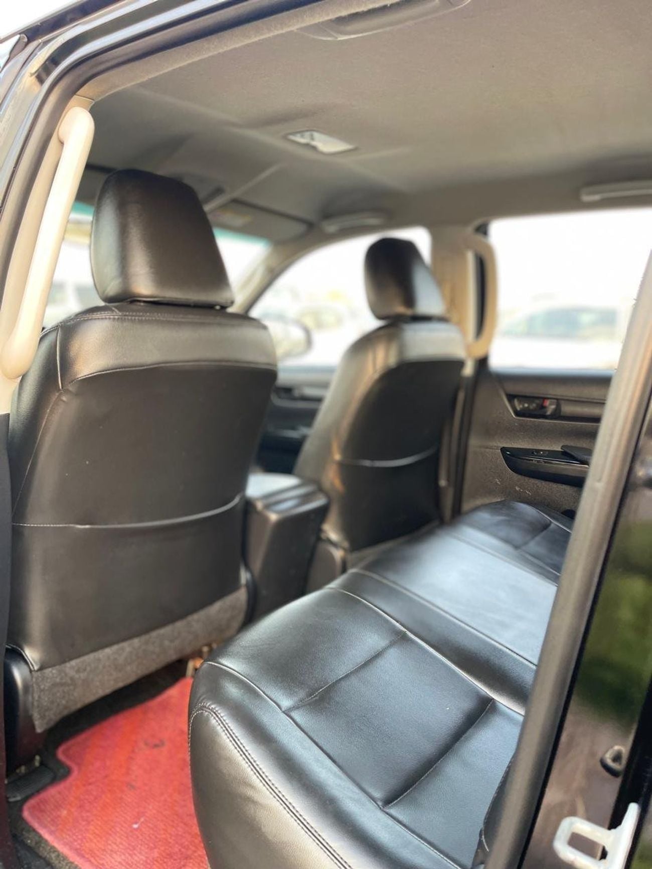 تويوتا هيلوكس Toyota hilux LHD black color petrol engine