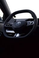 MG One LUX