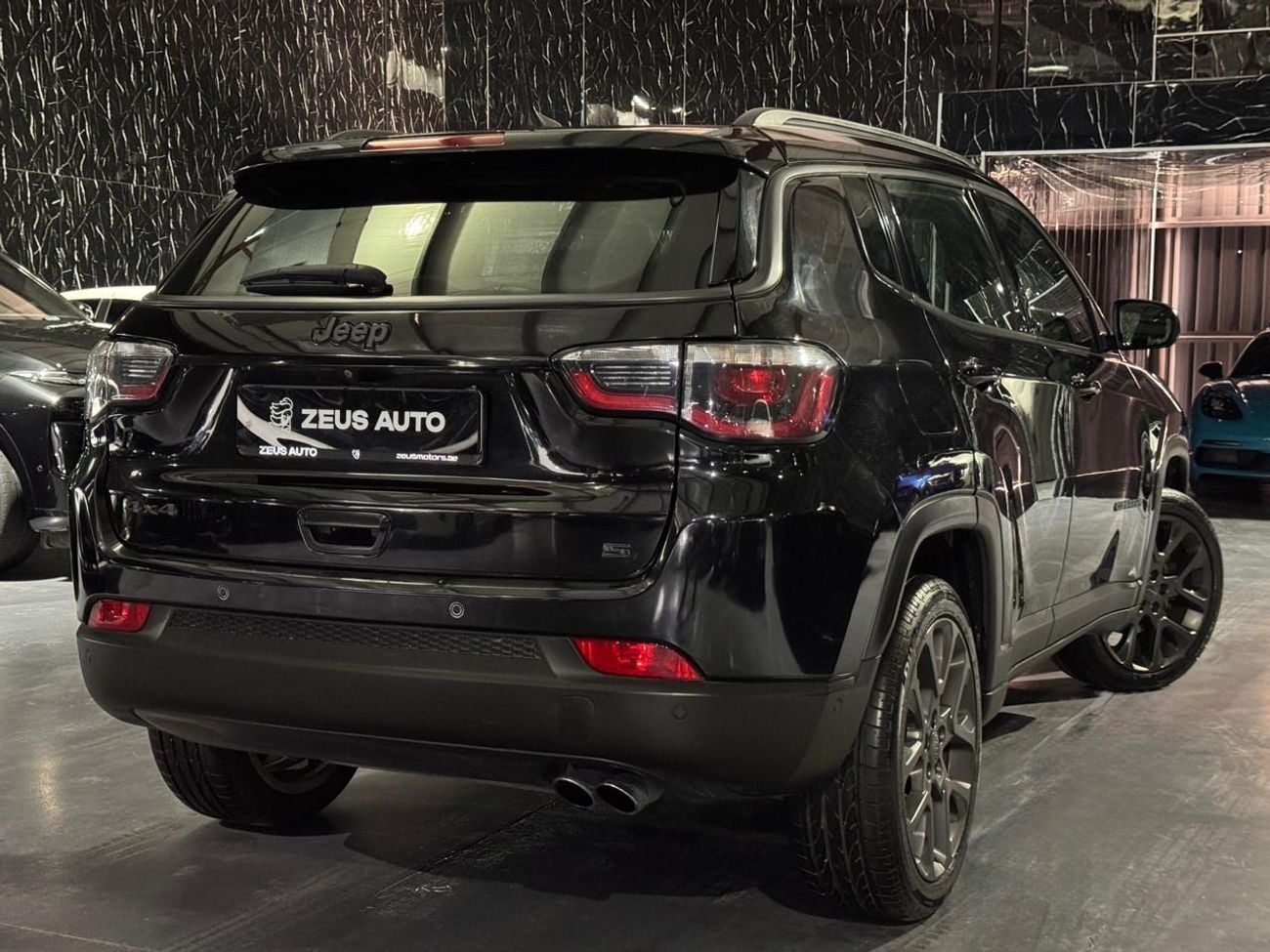 Jeep Compass 2019 JEEP COMPASS S Limited 2.4L ,180hp,6-speed Automatic,GCC Specs With Full Service History