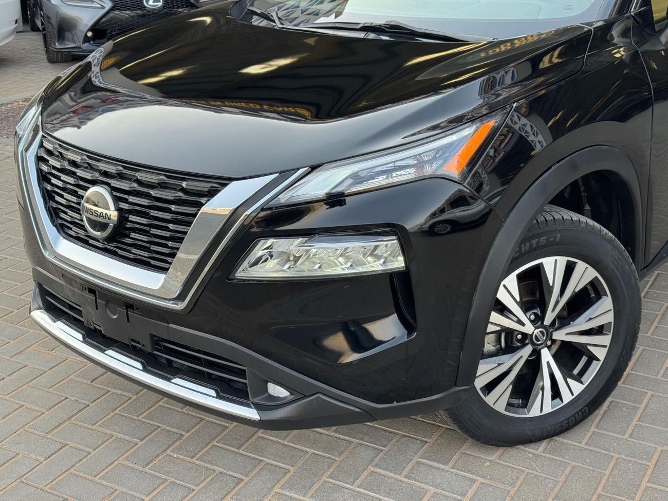 Nissan Rogue 2.5L V4 / LOW MILEAGE 56000 ONLY / PANORAMA / ACTIVE RADAR / ROAD ASSIST / REMOTE START