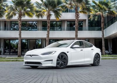 تسلا موديل S Plaid Model S Plaid | 4,309 P.M | 0% Downpayment | Tesla Model S Plaid Warranty