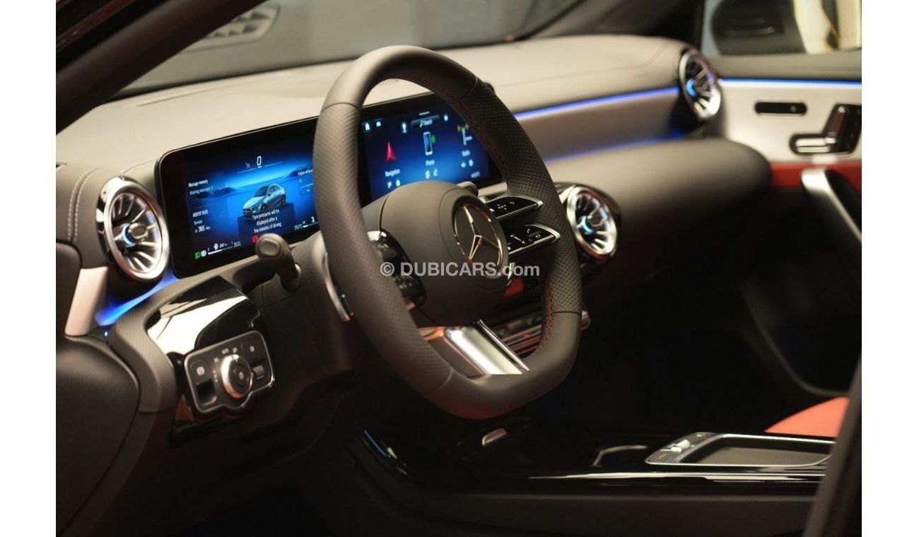 Mercedes-Benz A 200 ✔ AMG Package ✔ Panoramic roof ✔ Self-parking system