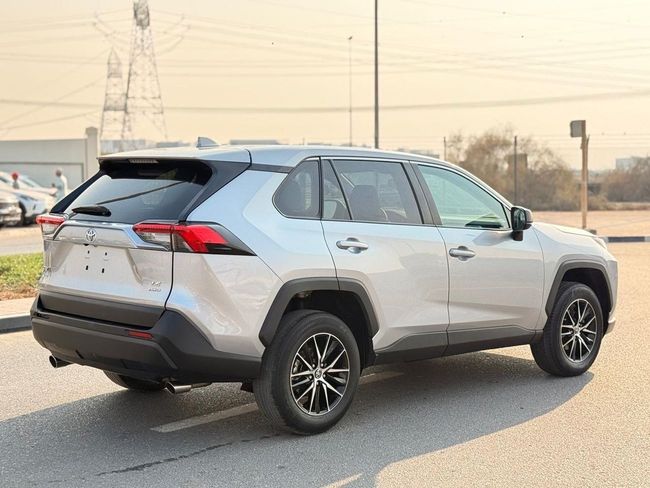 Toyota RAV4 LE, миниатюра 23