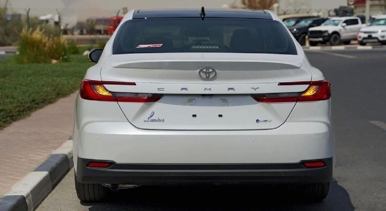 Toyota Camry LUMIERE HEV