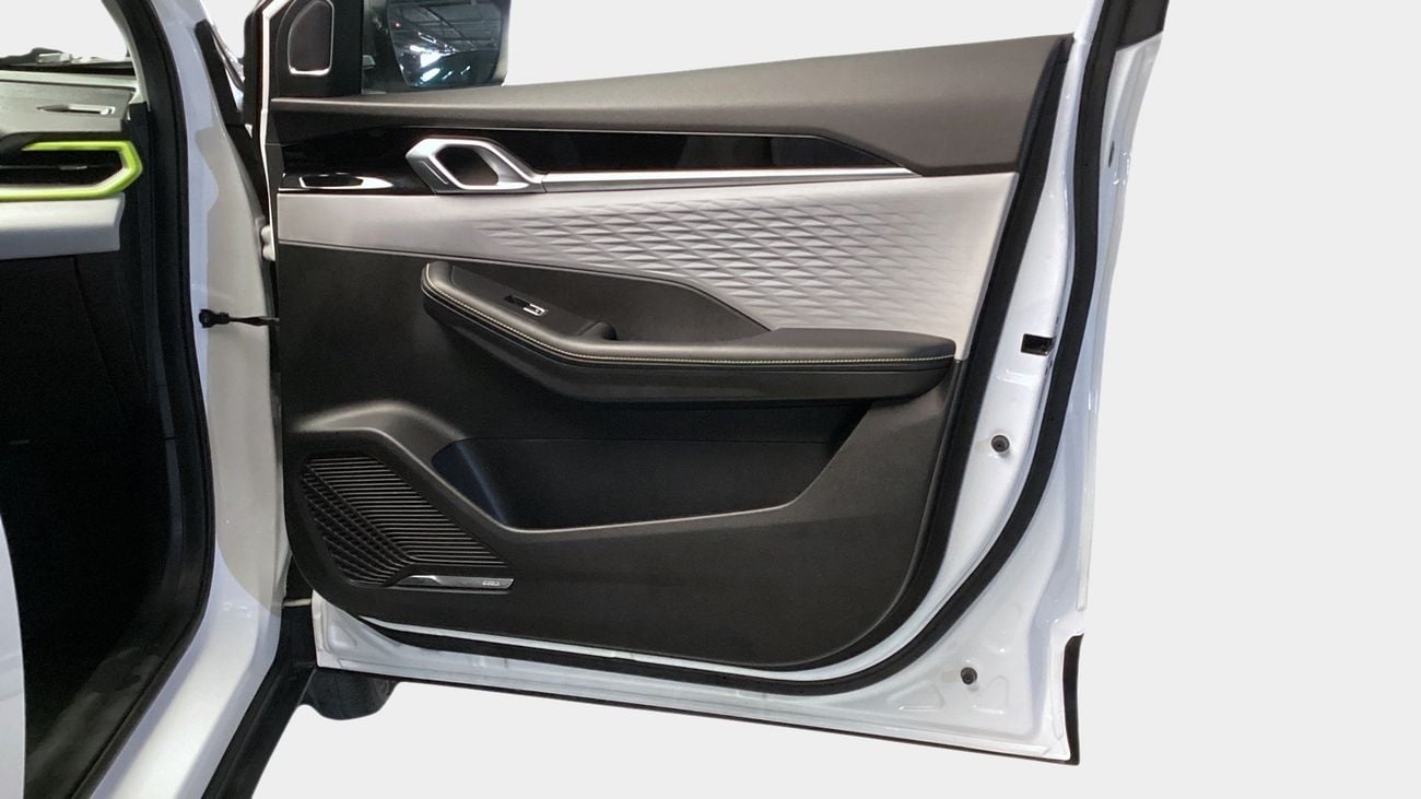 Geely Coolray GL | upto AED 20,000 Ramadan Discount | Guaranteed Warranty | 0 Down Payment