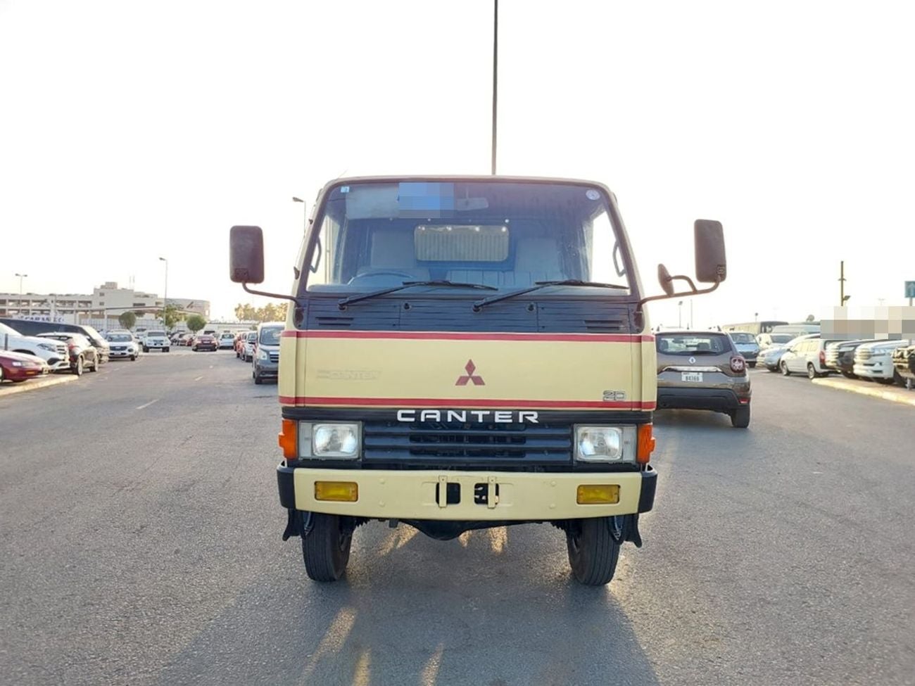 Mitsubishi Fuso Canter MITSUBISHI CANTER DUMPER TRUCK RHD 1986 MODEL 3.5 L DIESEL MANUAL(PM00040)