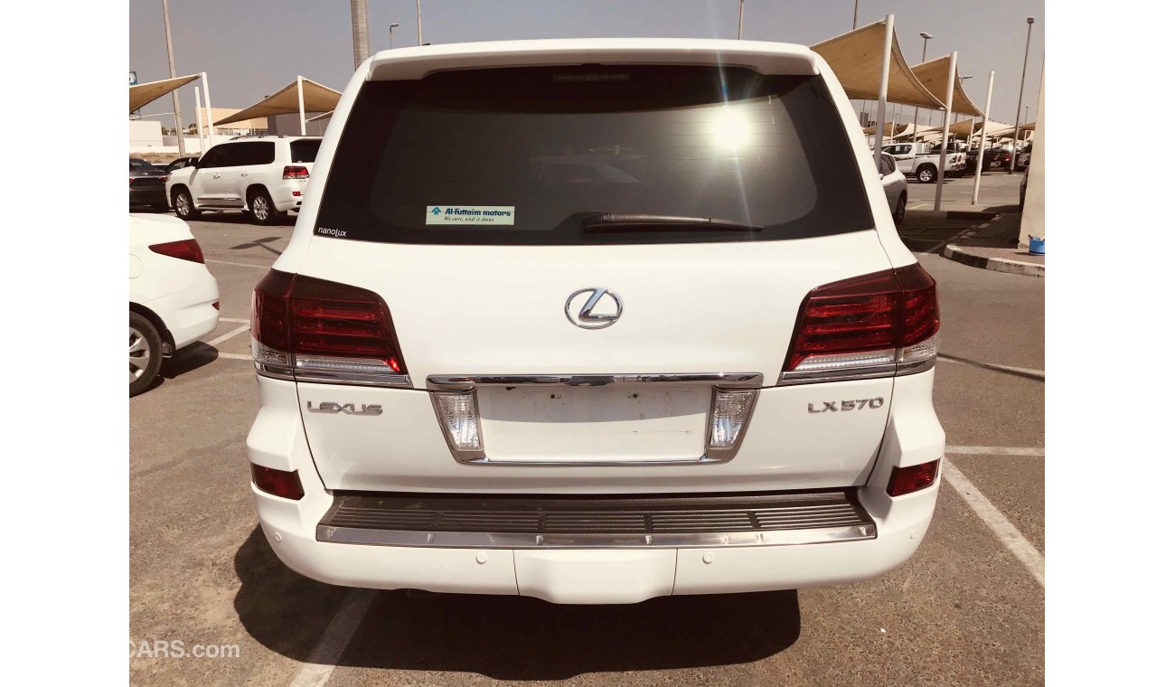 Lexus LX 570