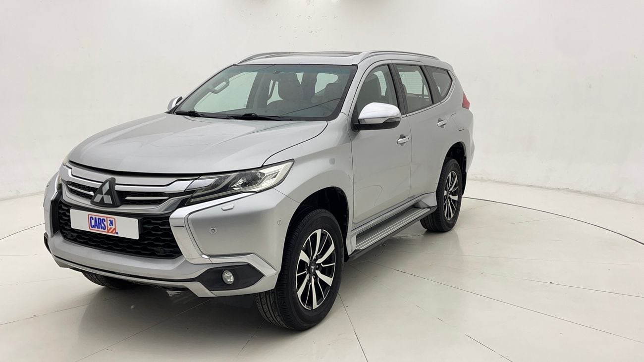 ميتسوبيشي مونتيرو سبورت GLS PREMIUM 3 | بدون دفعة مقدمة | اختبار القيادة في المنزل