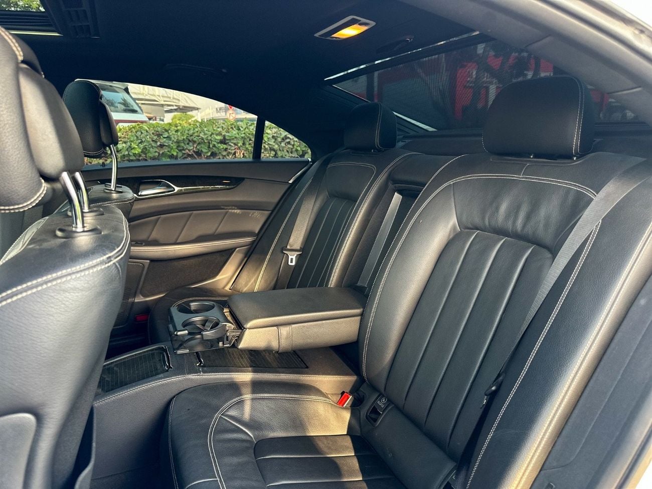 مرسيدس بنز CLS 55 AMG Mercedes-Benz CLS 550 AMG | Law Mileage ( 154,000 Km ) | Japanese Specs