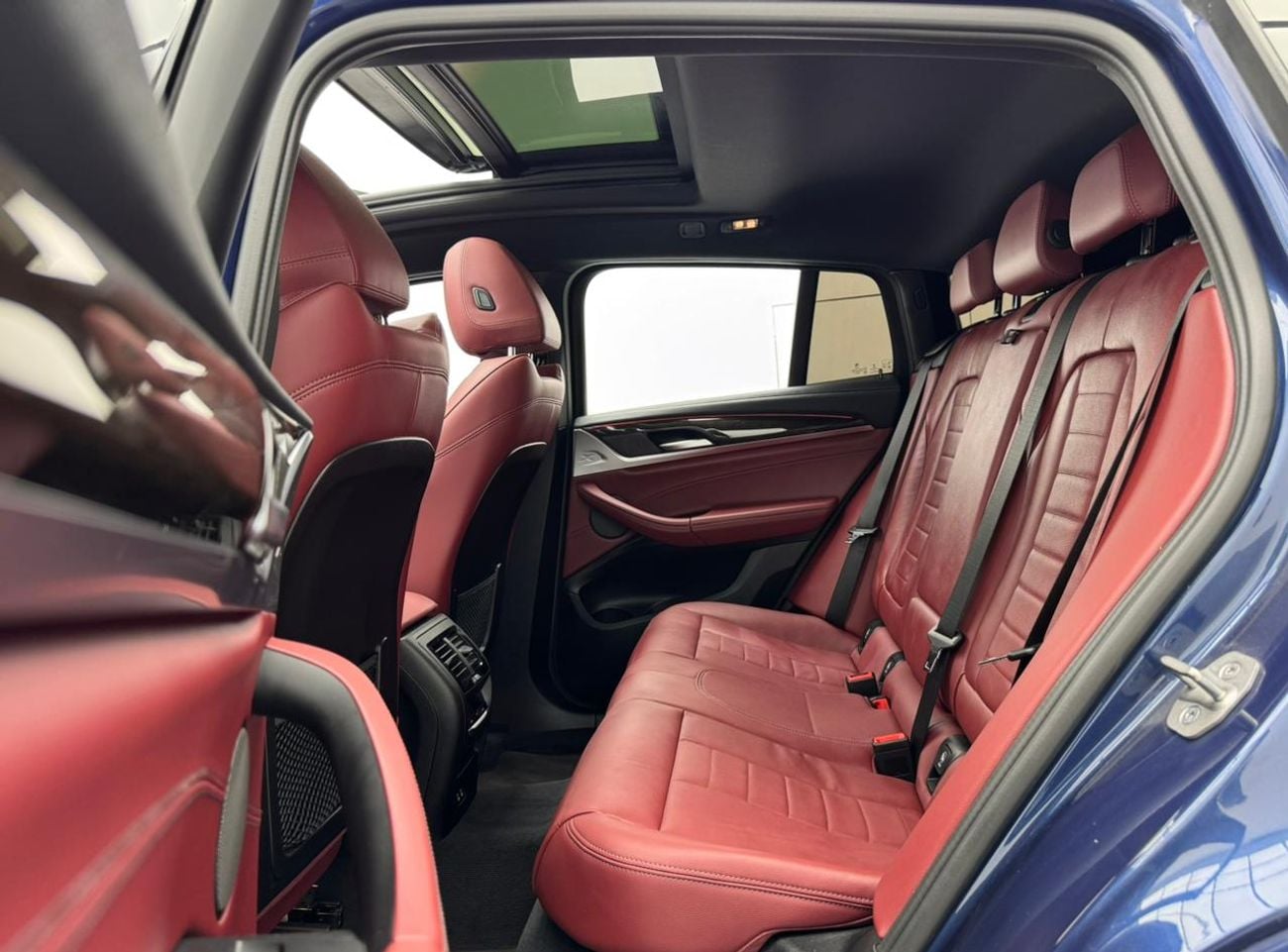 BMW X4 M40I 3.0L 2023 BMW X4 M40i, 2028 BMW Warranty, 2029 BMW Service Pack, BMW Service History, GCC