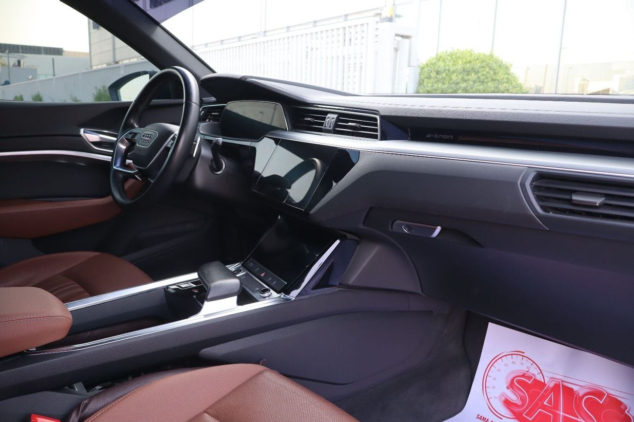 Audi Q8 etron 55 quattro S Line