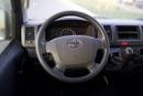 Toyota Hiace DLS - STANDARD ROOF