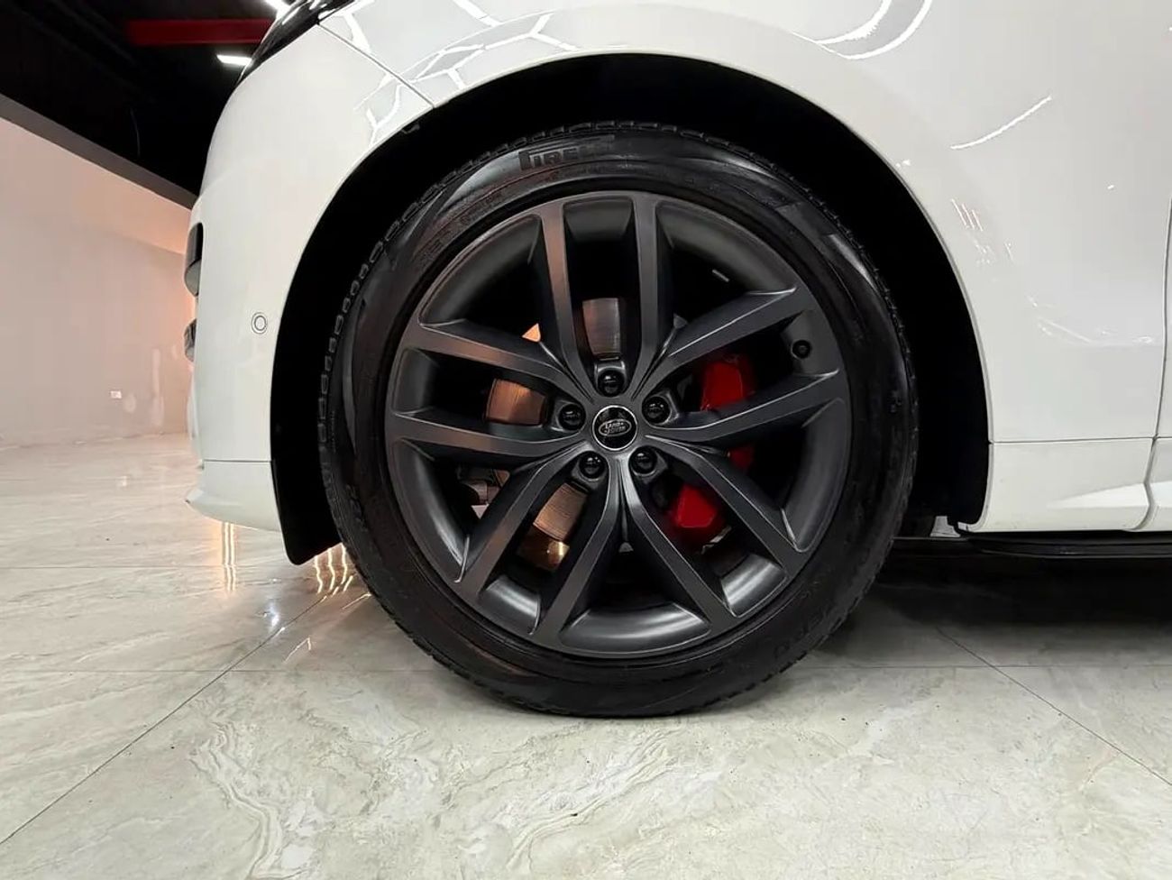 لاند روفر رينج روفر سبورت DYNAMIC HSE P400