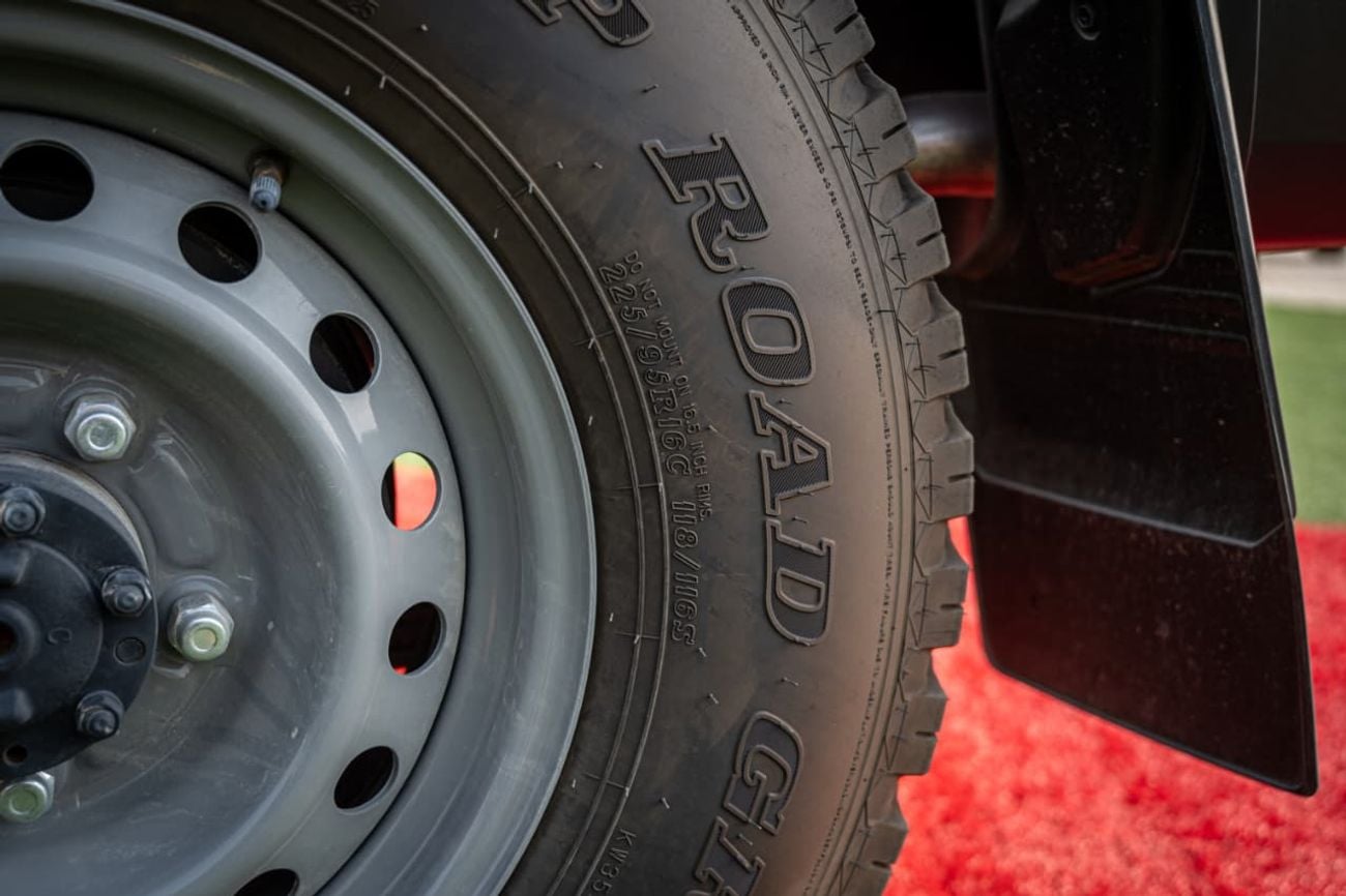 Toyota Land Cruiser 70 RHD LC76 4.2L 2025 Model