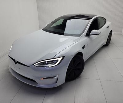 Tesla Model S PLAID