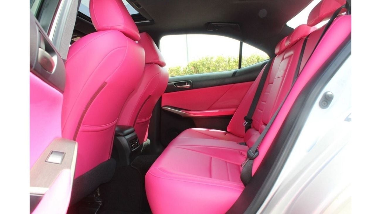 لكزس IS 300 LEXUS IS300 F SPORT 2020 GCC AL FUTTAIM LEXUS LOW MILEAGE SINGLE OWNER IN MINT CONDITION