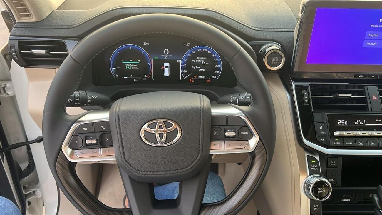 Toyota Land Cruiser DSL A/T // 2026 // FULL OPTION WITH 360 CAMERA , HEATED & COOLING SEATS // SPECIAL OFFER //