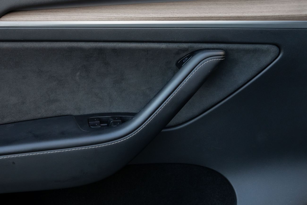 Tesla Model Y Model Y Dual Motor | 2,037 P.M | 0% Downpayment | Immaculate Condition!